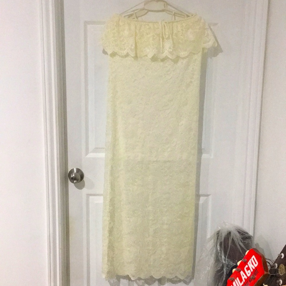 Item #147 Ladies Formal Wear